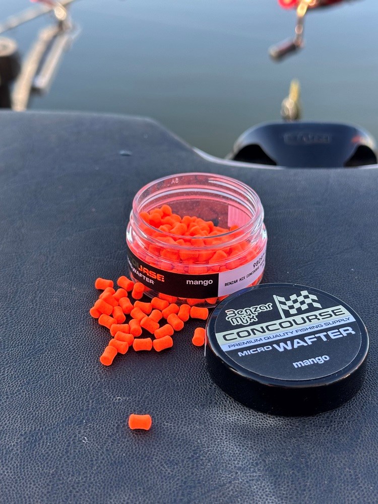 Benzar Mix Vyvážená Nástraha Concourse Micro Wafter 10 g (4)